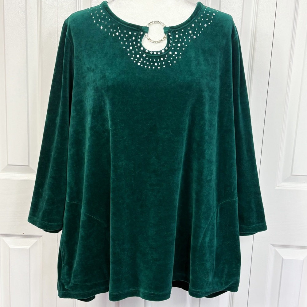 Quacker Factory Green Velour Rhinestone Embellished 3/4 Sleeve Top 2X